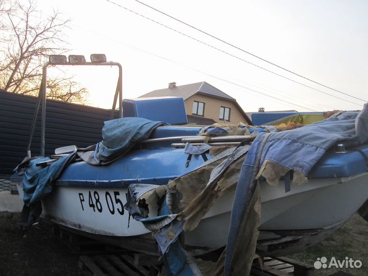 Катер продаю