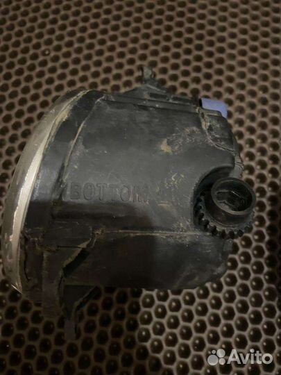 Противотуманные фары Тойота Авенсис т250 рест