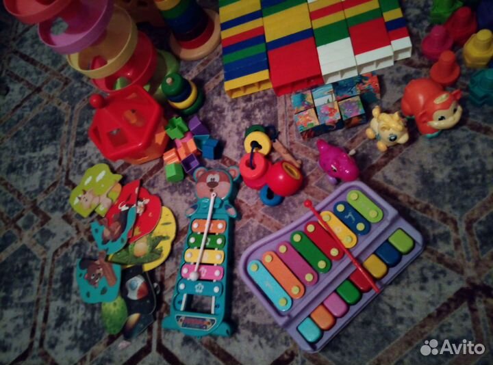Развивающие игрушки