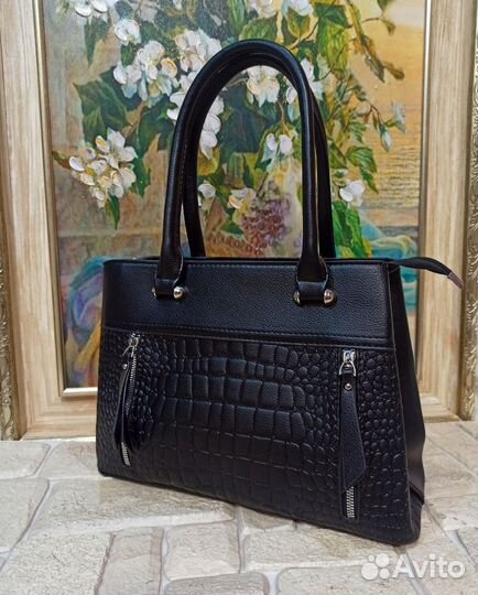 Сумка женская черная новая с