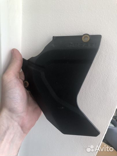 Ducati streetfighter 848/1098 крышка звезды