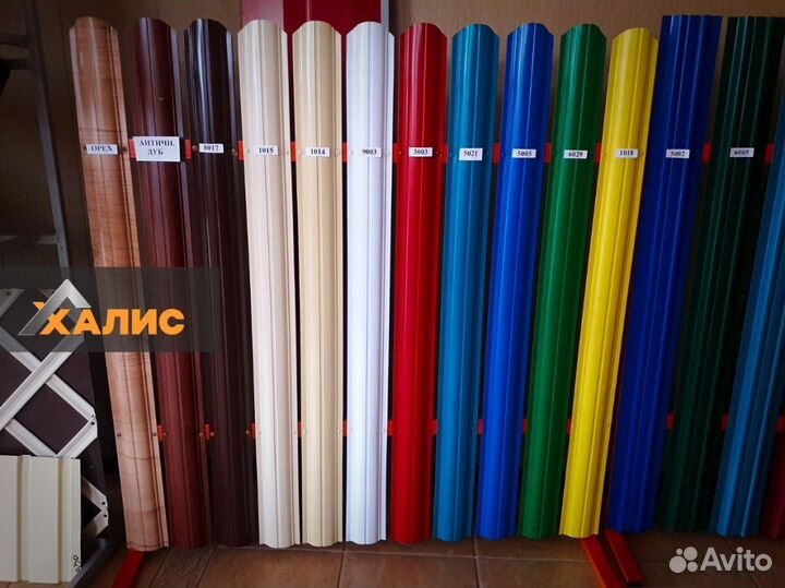 Евроштакетник под дерево