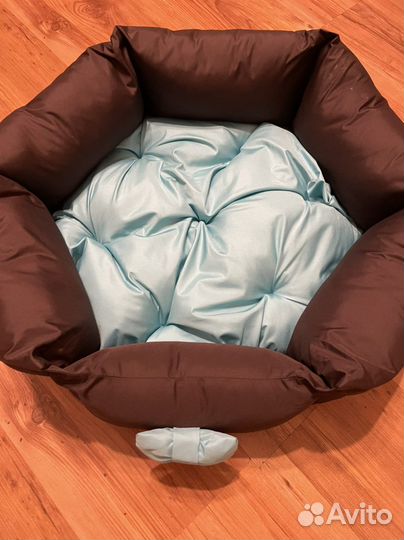 Лежанка для кошек