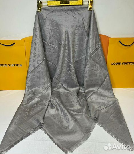 Платок Шаль Louis Vuitton 140/140