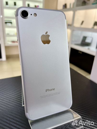 iPhone 7, 128 ГБ