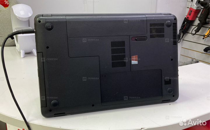 Ноутбук Hp Compaq E1-1500/4RAM/300HDD (М100)