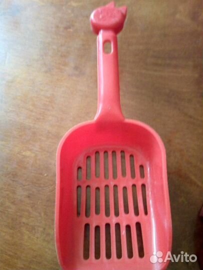 Совок и миска для кошки