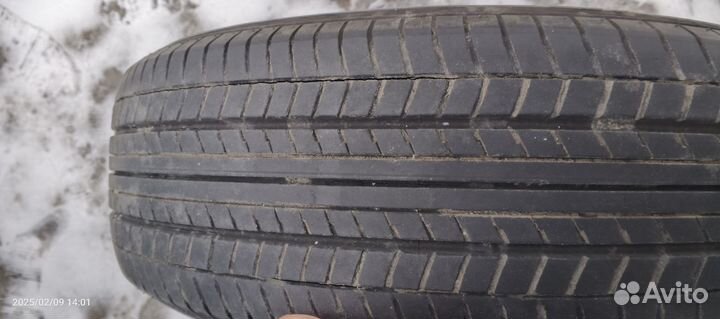 Yokohama Y742S 205/60 R16