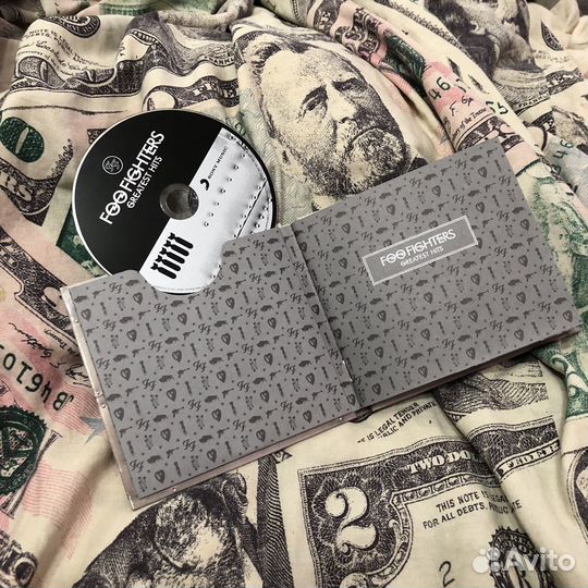 FOO fighters greatest hits CD/DVD 2009