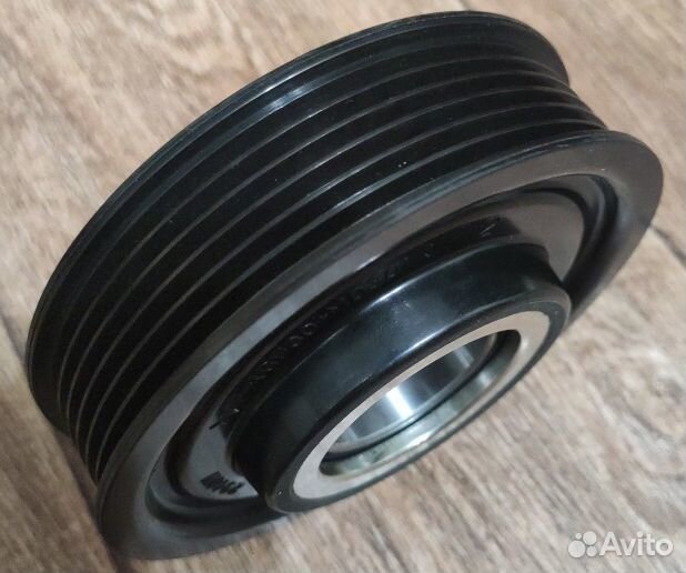 Шкив компрессора кондиционера Audi A1 A3 TT Q3 Q7