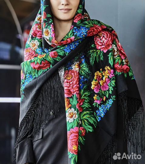 Павловопосадский платок Победа