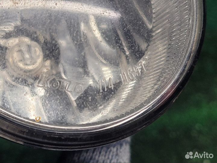 Фара противотуманная на Subaru Legacy