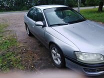 Opel Omega 2.0 MT, 1999, 300 000 км, с пробегом, цена 100 000 руб.