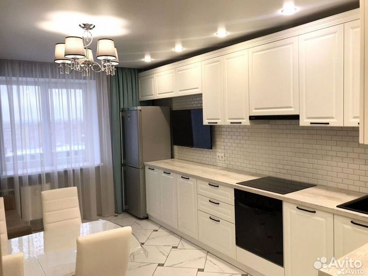 Кухня на заказ с островом