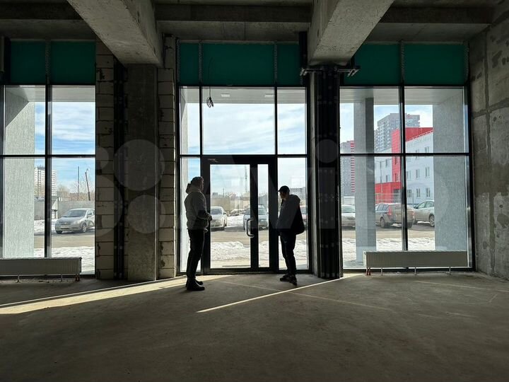 Продам торговое помещение, 128.4 м²