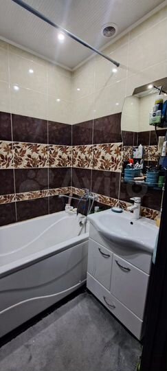 2-к. квартира, 48,8 м², 8/10 эт.