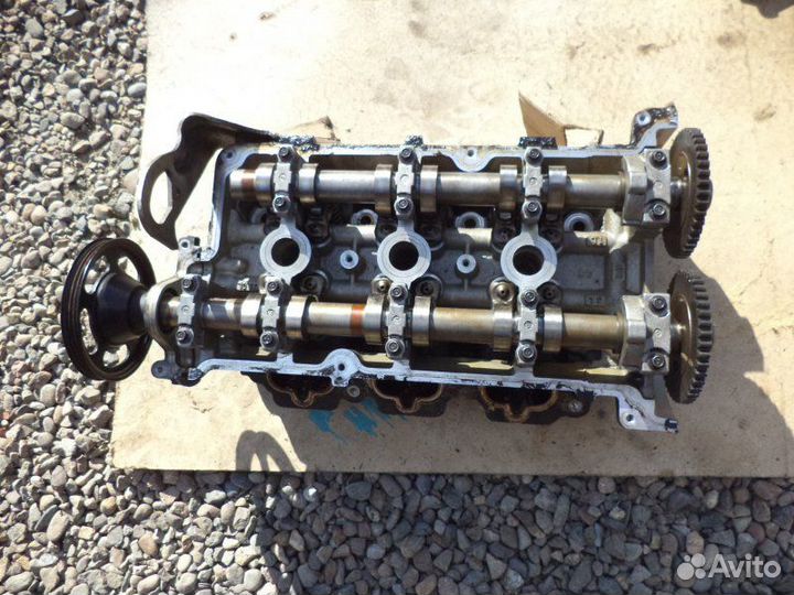 Головка блока цилиндров левая Ford Escape epfwf AJ