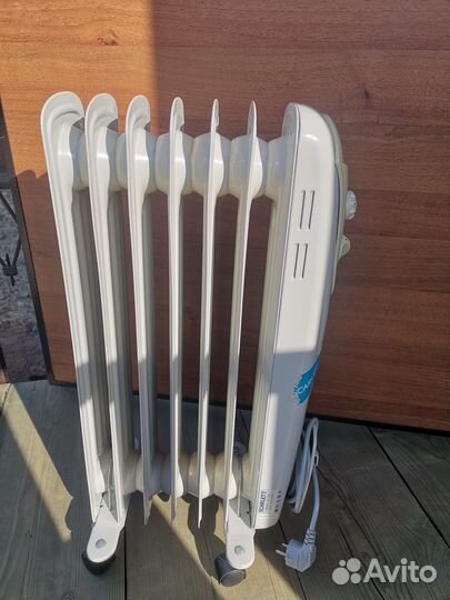 Масляный радиатора Scarlett SC-1152