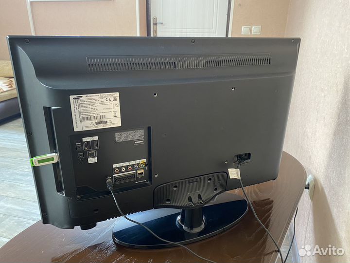 Телевизор samsung