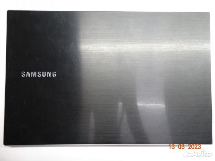 Крышка матрицы Samsung NP305V5A / NP300V5A