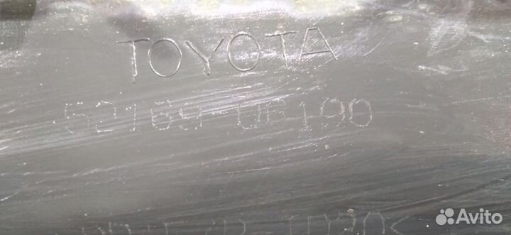 Юбка заднего бампера Toyota Camry 2017