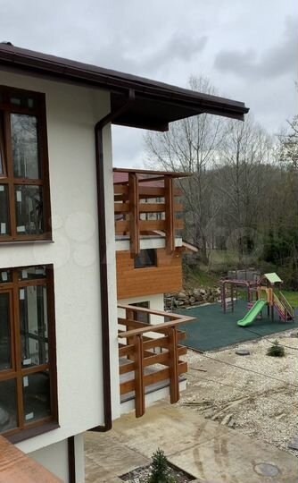 2-к. квартира, 62 м², 2/3 эт.