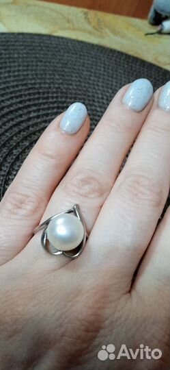 Кольцо с натуральным жемчугом