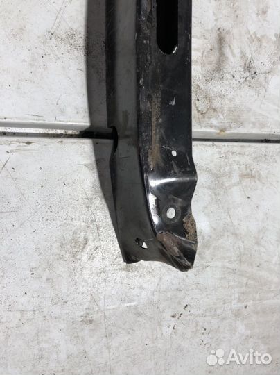 Усилитель бампера задний Land Rover sport