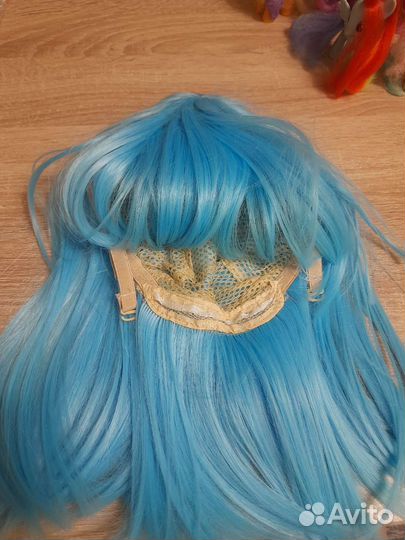 Парик голубой
