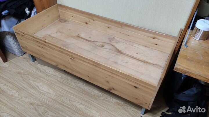 Кровать детская