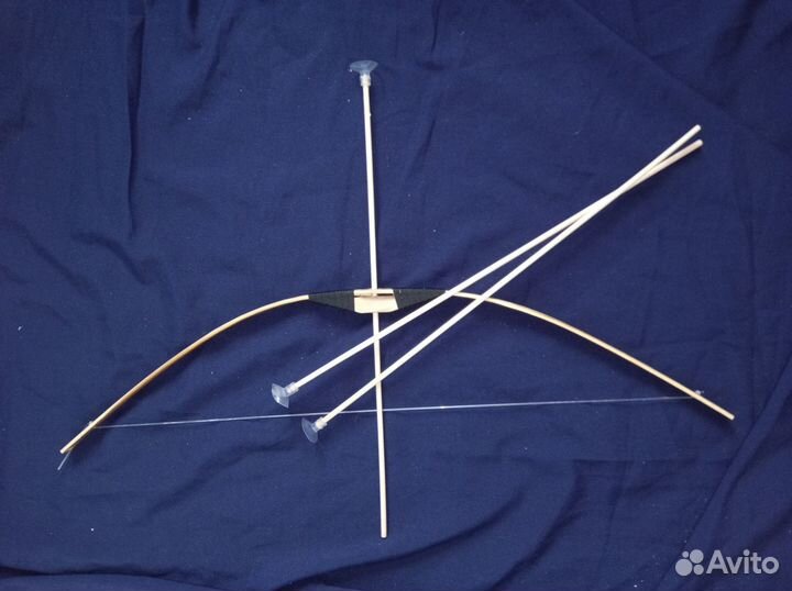 Лук бамбуковый 75 см с тремя стрелами-присосками