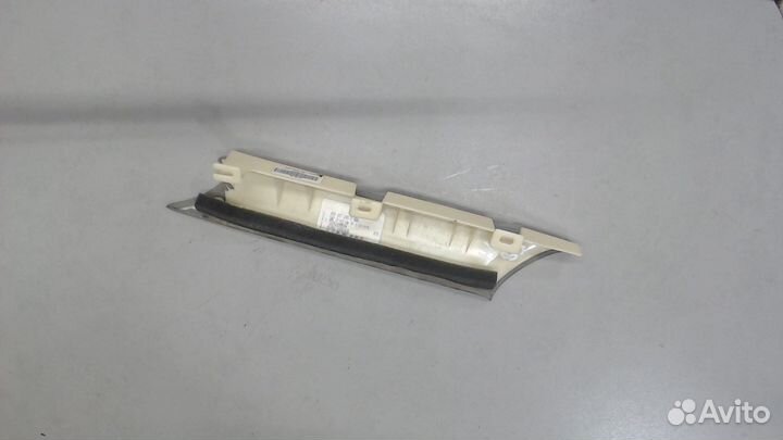 Обшивка стойки Audi S8 (D3), 2008