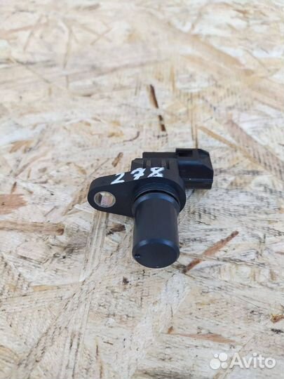 Датчик скорости выходного вала АКПП Mitsubishi