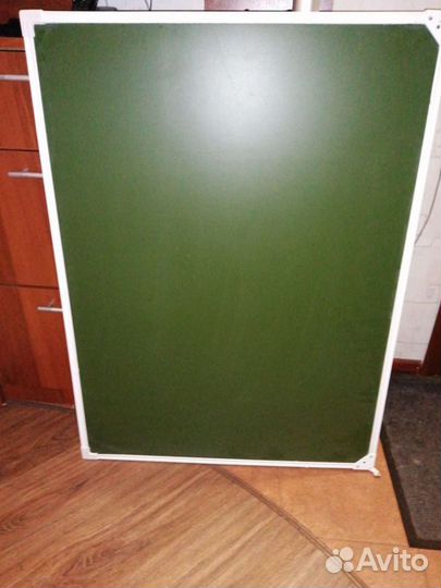 Магнитно меловая доска