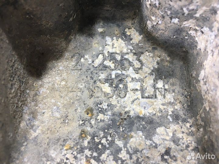 Кронштейн подножки левый Daf XF105, Daf XF95