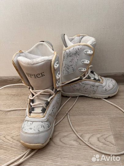 Ботинки для сноуборда женские