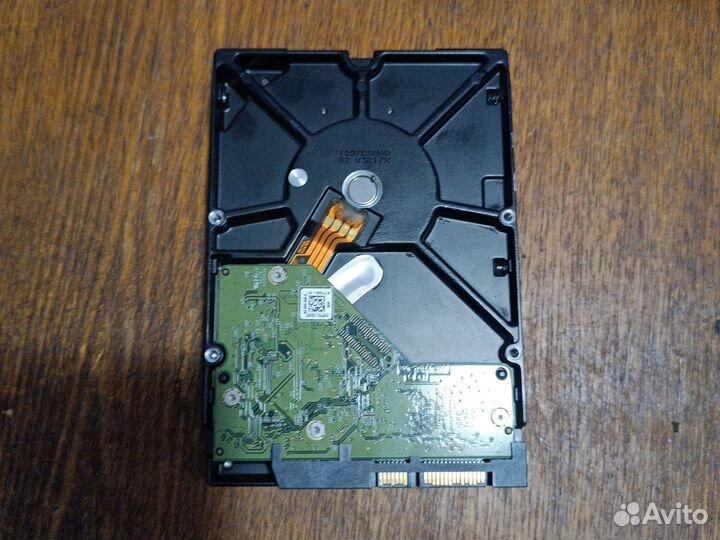 Жесткий диск 2 тб WD20efrx