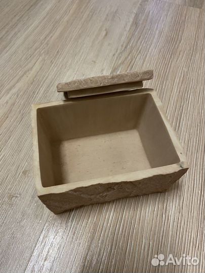 Кобочка из камня для ванны