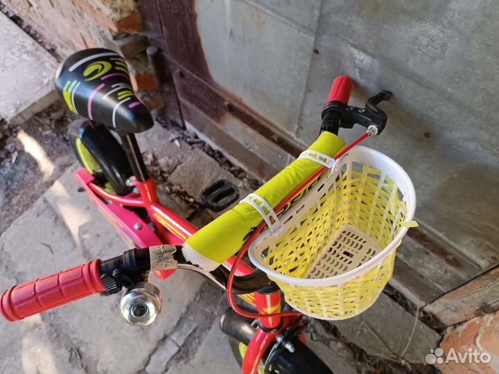 Детский велосипед на 12