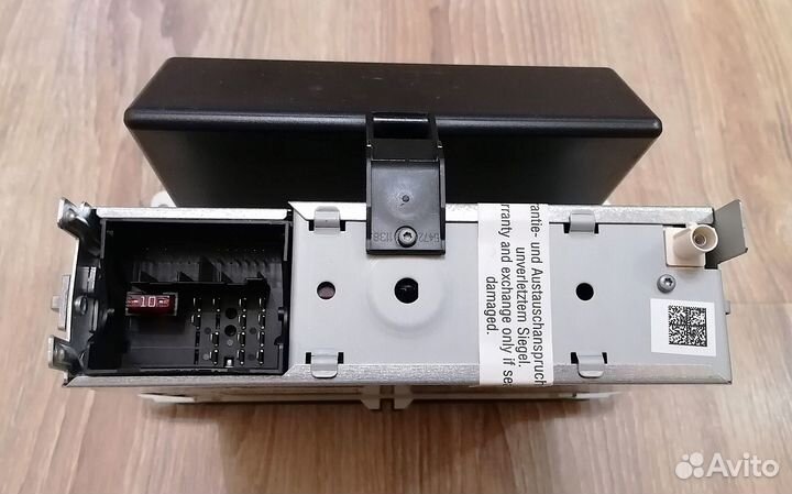 Магнитола штатная VW Jetta 2011