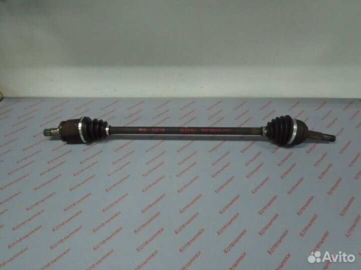 Nissan 39100-BM520 Вал приводной, правый