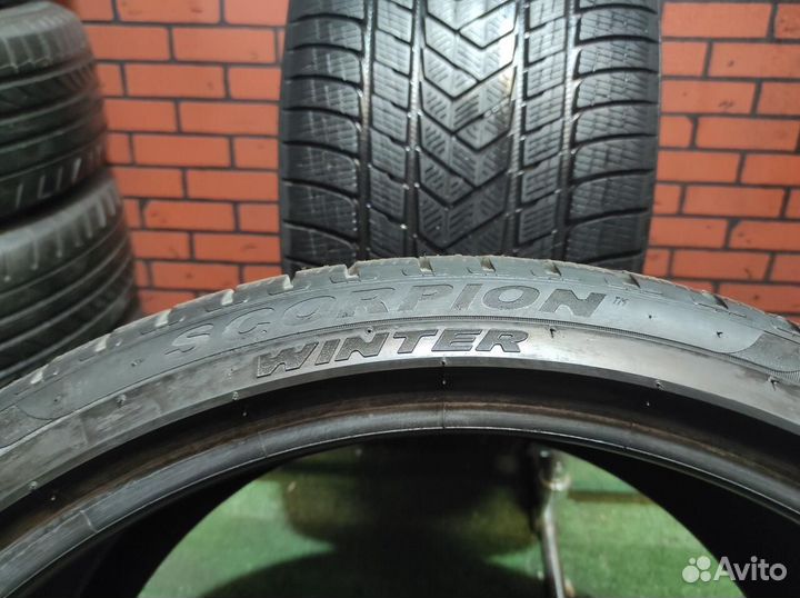 Pirelli Scorpion Winter 315/30 R22 107V