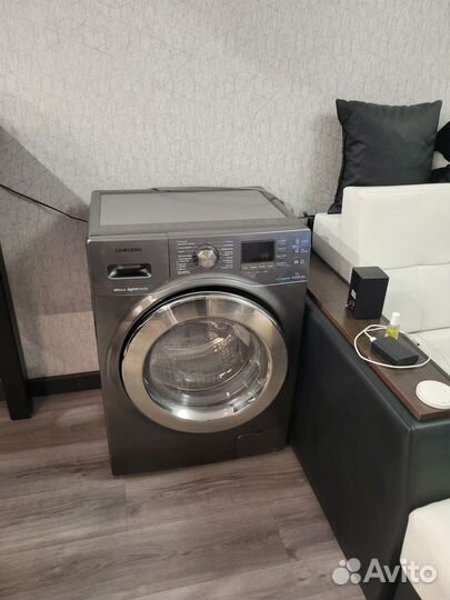 Стиральная машина с сушкой Samsung WD806U2gagd