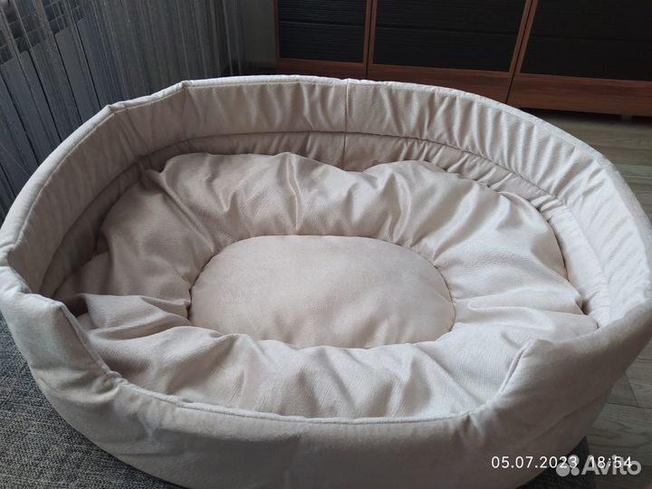 Лежанка для кошек и собак. Новая
