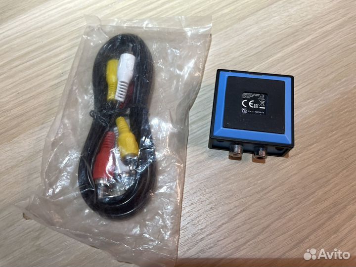 Logitech Bluetooth Audio адаптер (AUX, RCA)