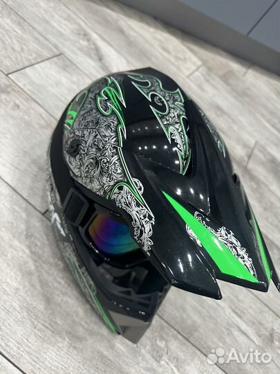 Мото шлем кроссовый