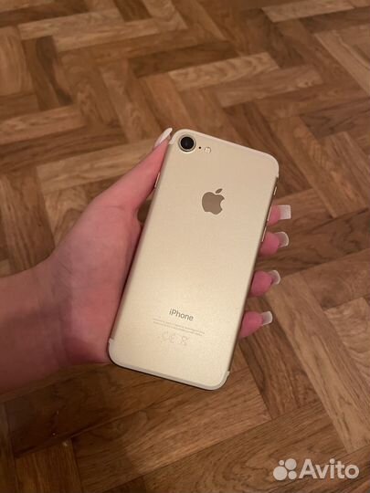 Телефон iPhone 7 32gb