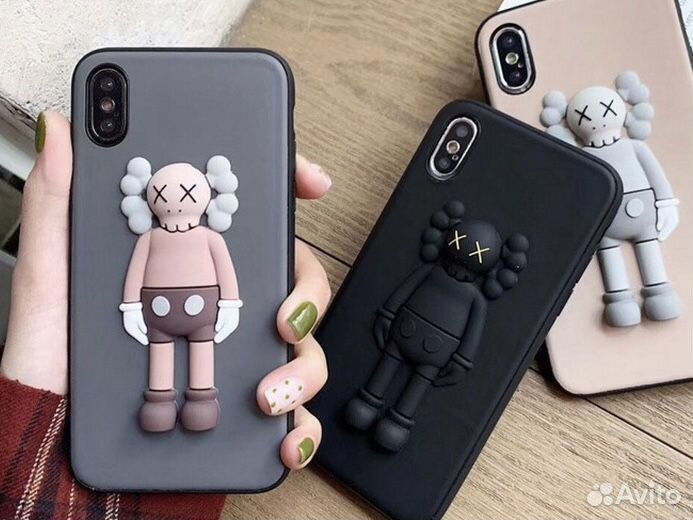 Чехол для iPhone kaws