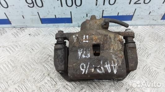 Суппорт тормозной передний левый KIA CEE'D 2 (JD)