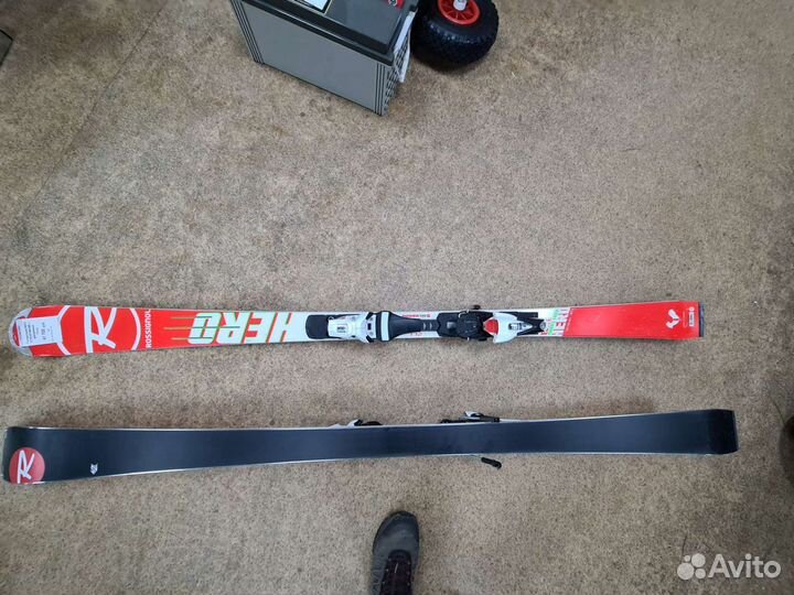 Горные лыжи Rossignol Hero Elite ST Racing c крепл